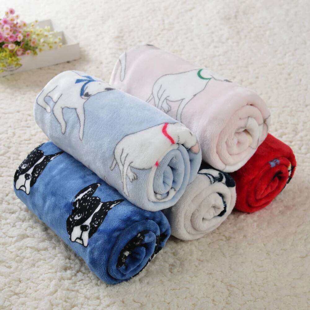 Autumn Winter Cat Bed Mats for Small Medium Cats Dogs Kitten Thicken Fleece Cozy Print Blanket Bulldog Chihuahua Pet Accessories