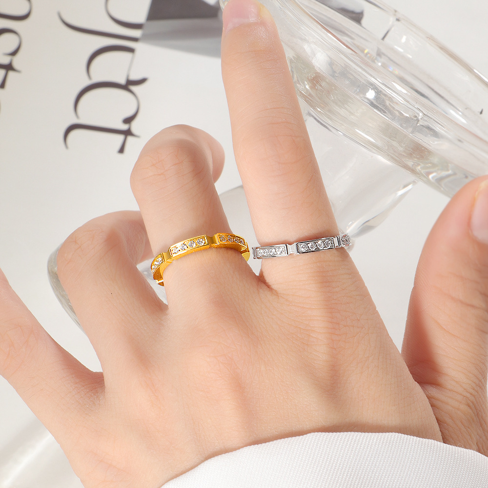 Ring Light Luxury High-End Square Zirconia Ring Inlaid Titanium Steel Ring Minimalist Trendy Fashion Couple Rings Gift