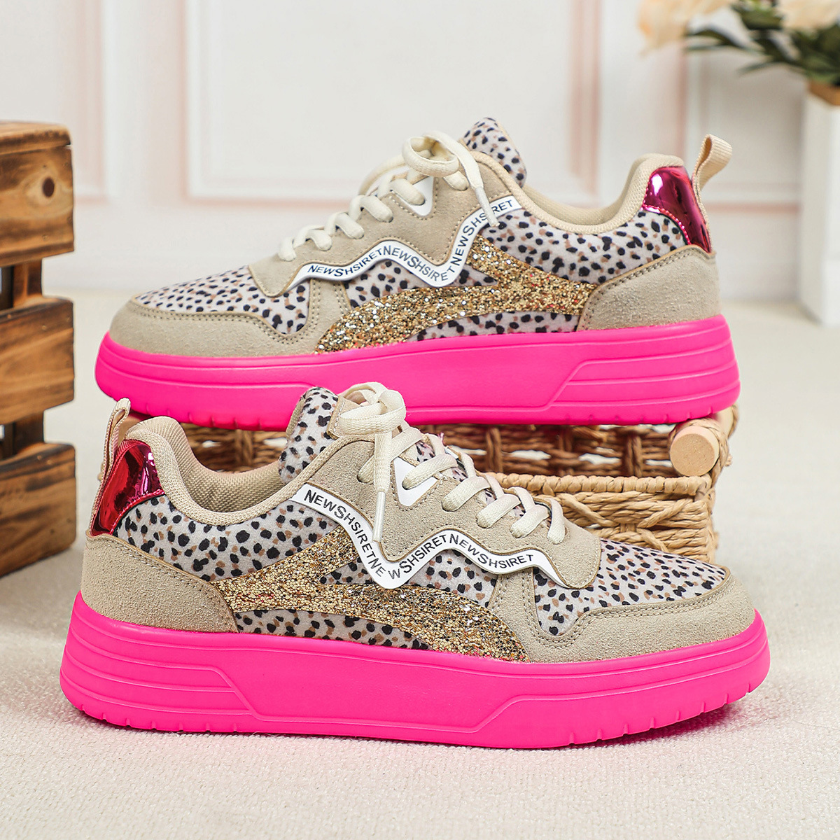Kids Teen Girls Women Leopard Glitter Sneakers Neon Pink Sole Casual Fashion Walking Casual Shoes Breathable Comfort School Street Style Daily Wear Fr