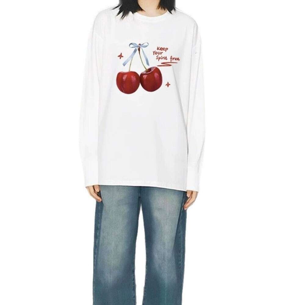 Fun Fruit Cherry Print Design Round Neck Top Women, Popular Korean Style Long-Sleeve T-Shirt For Spring, Autumn, And Winter