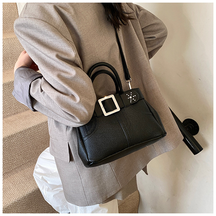 Valentine's Day Qixi Festival Gift Dopamine Simple Fashion Fresh Style Women's Crossbody Underarm Small Bag Versatile Commuting