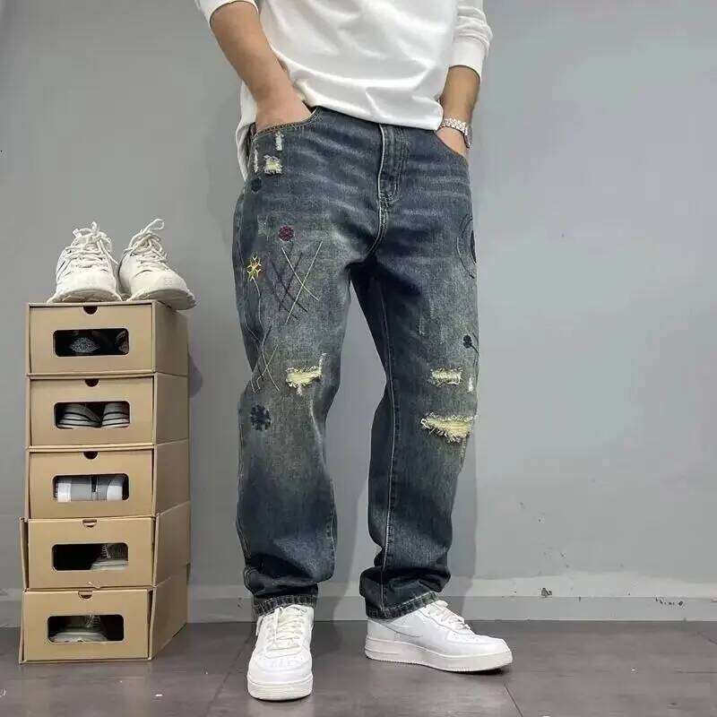 Four Seasons New Fashion Men's American High Street Hole Patched Loose Wide Leg Jeans Pants Vintage Washed Denim Trousers Male 26Y0330