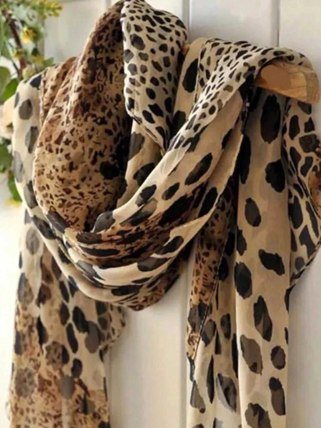 Bohen Styles New Leopard Print Patchwork Chiffon Silk Scarf Fem Wen Shawl Ventilate Wrap Scarves X260328