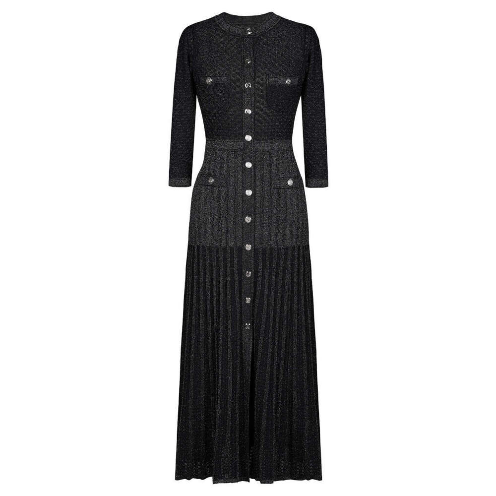 Designer's high-quality European and American round neck long dress for spring and e22 autumn, new knitted slim fit quarter sleeve dress