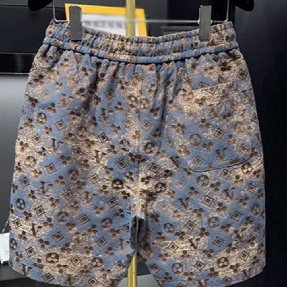 Men's Dopamine Light Luxury Summer Printed Fashion Trend Versatile Casual Stylish New Short Beach Pants