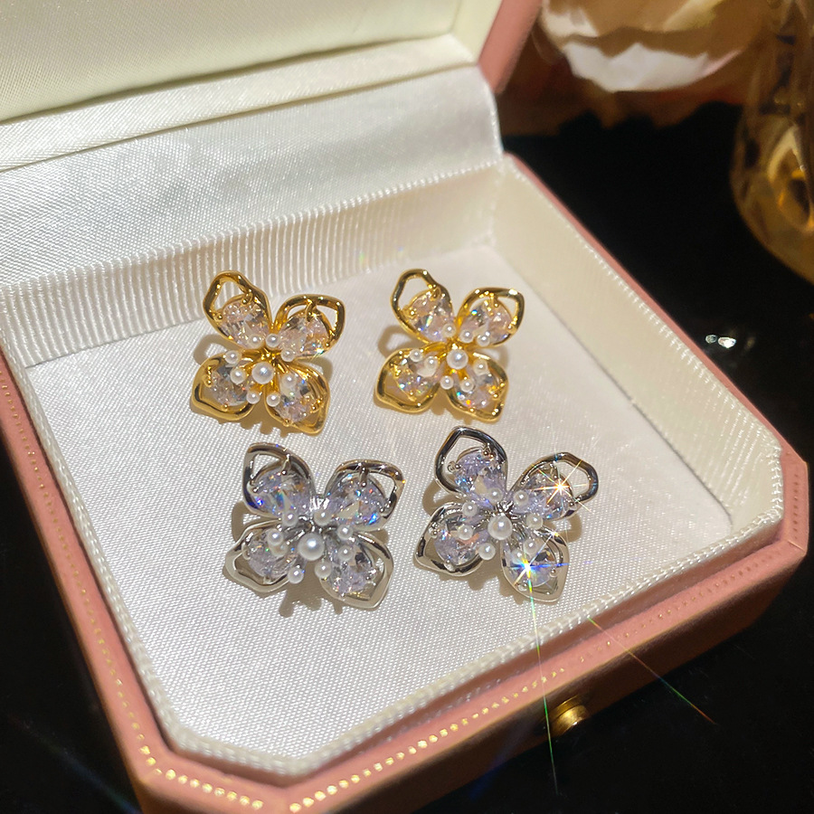 Elegant Four Leaf Hollow Flower Earrings - Niche Style Jewelry for Women - view 8