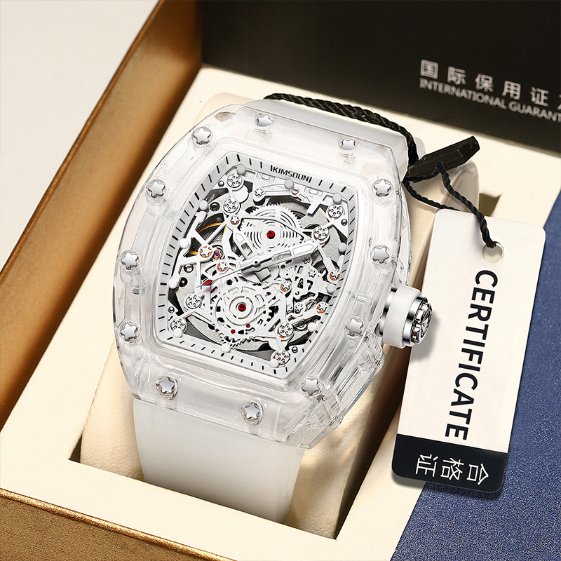 Watches Men Designer Chic Elegant Sports Moissanite Fashion Swimming Reloj Hombre Homme Montre De Luxe