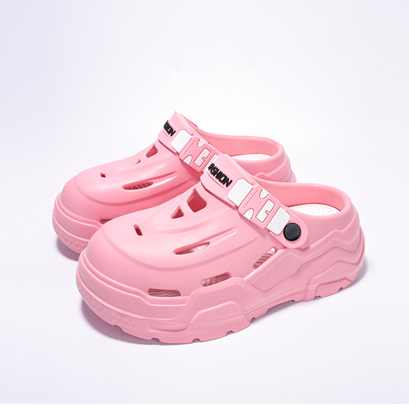 Stylish Unisex Beach Footwear Lightweight Slipper Shoes Featuring Non-slip Traction Ideal Pairing