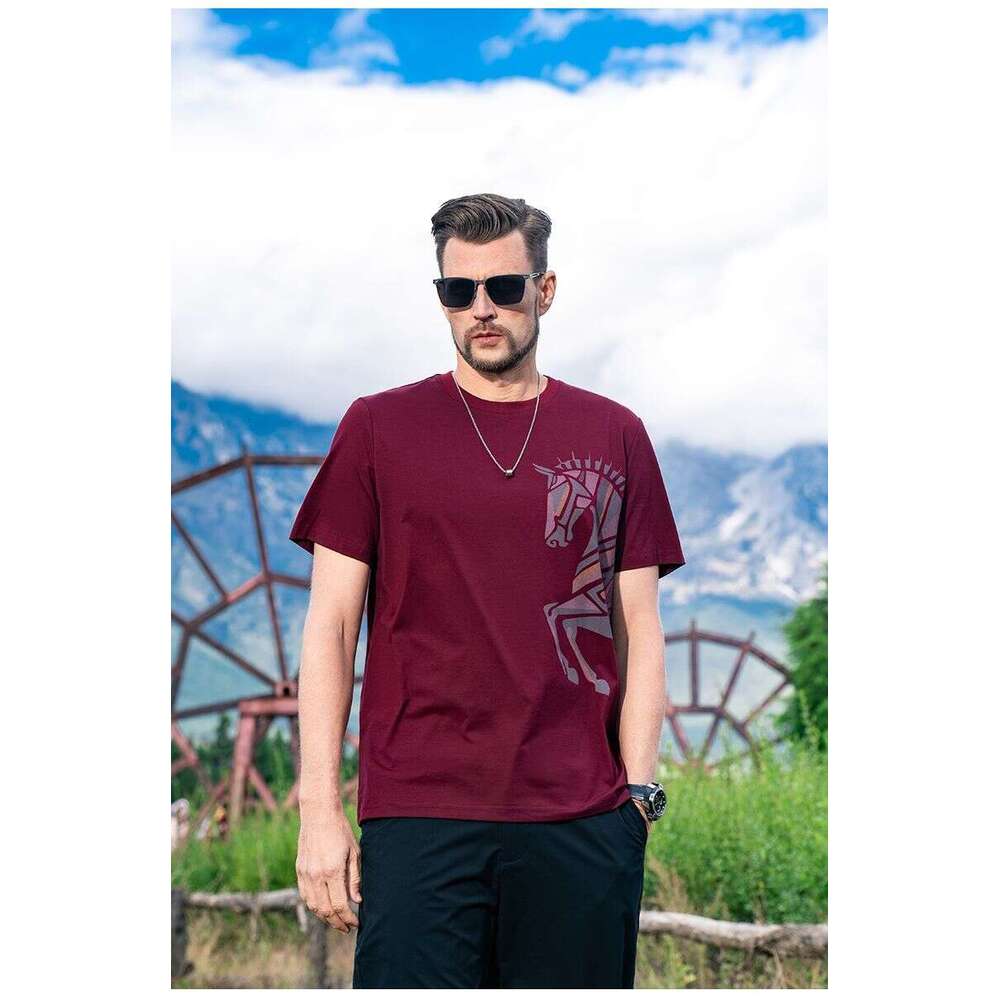 Ma Yue Qiancheng Yingjuelun Horse Year Print Cool Short-Sleeve T-Shirt Men, Breathable Ice Silk Cotton Top For Spring And Summer