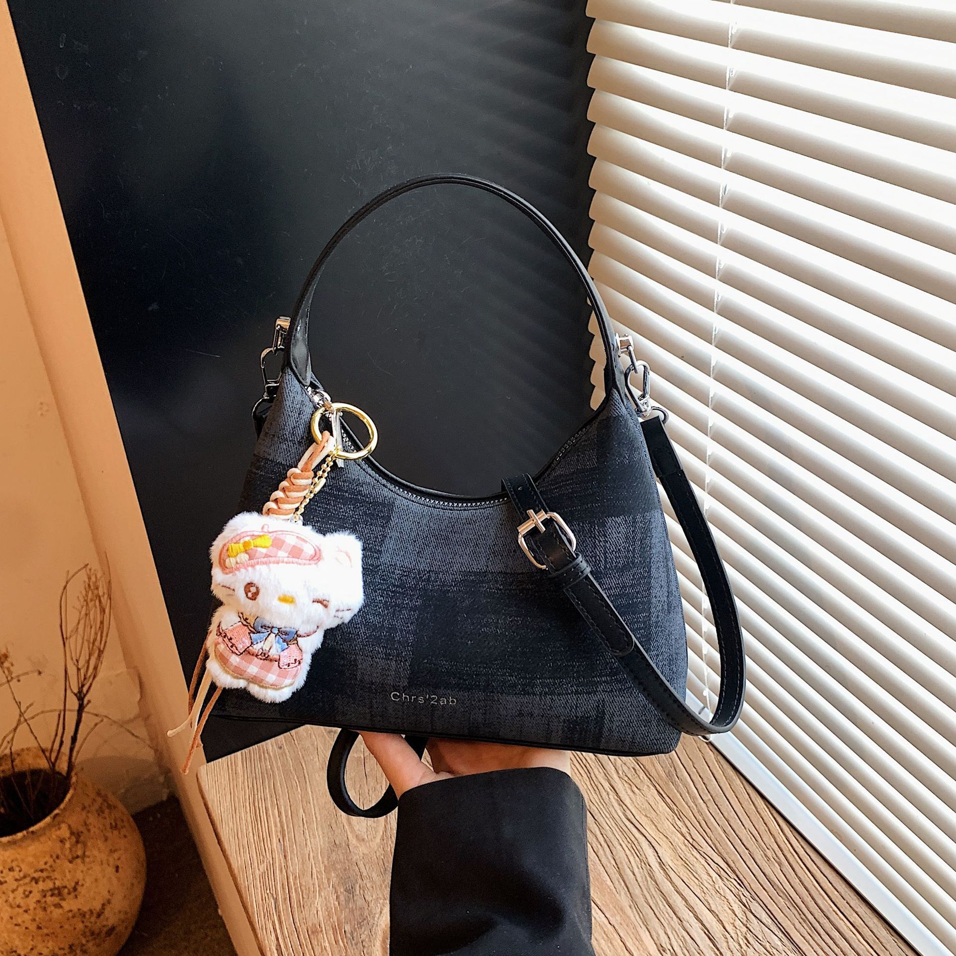 Korean-style ins pleated cloud small bag for women, 2026 spring new trendy fashion chain shoulder crossbody handbag