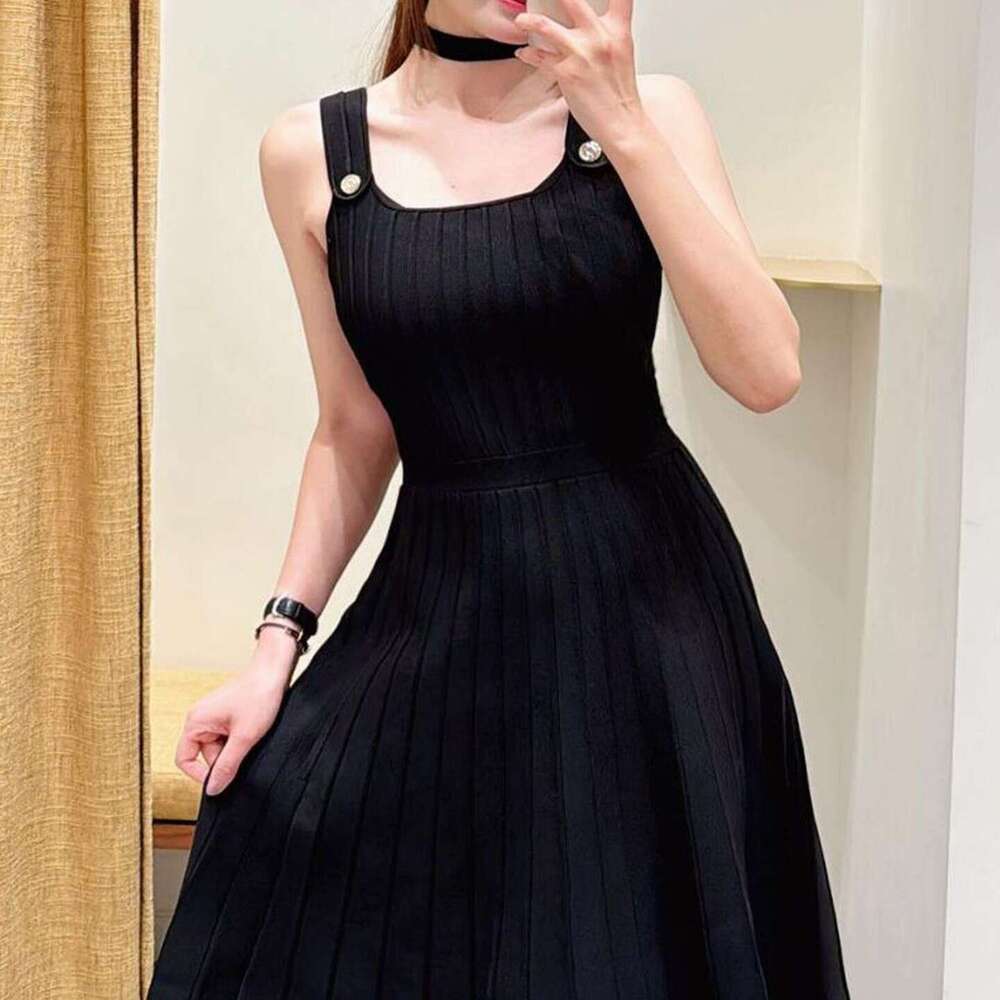 2026 summer designer French fashion women's slim fit black lace S18 up long knit dress