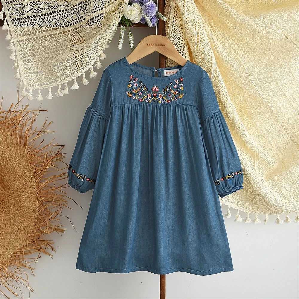 Autumn Long Sleeved Blue Childrens Clothing Imitation Denim Flower Embroidery Girl Casual Dresses Solid Color Spring Kids DressT260330