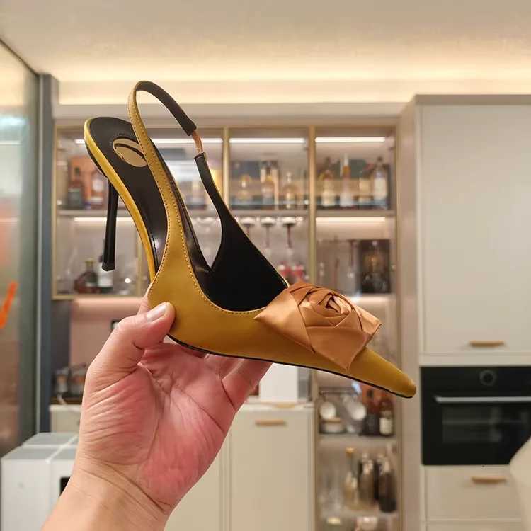 Pointed Toe Stunning High Heels for Women Thin Heel Satin Flower Slip-On Sandals Summer Outdoor Wear 2026 Hot Style Z260330