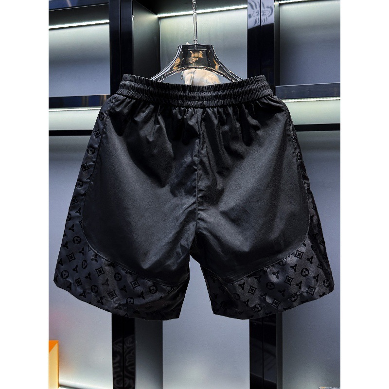 High-quality men's shorts European men's light luxury solid color jacquard for outdoor wear, 2025 new summer trendy ice silk beach shorts