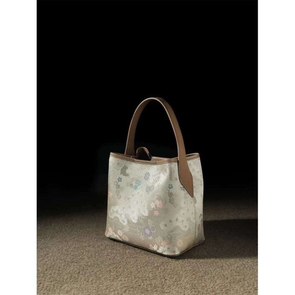Song Brocade New Chinese National Style Cheongsam Bucket Early Spring Cowhide Single Shoulder Handbag Crossbody Bag Chinese Embroidery Fashion Bag Tot