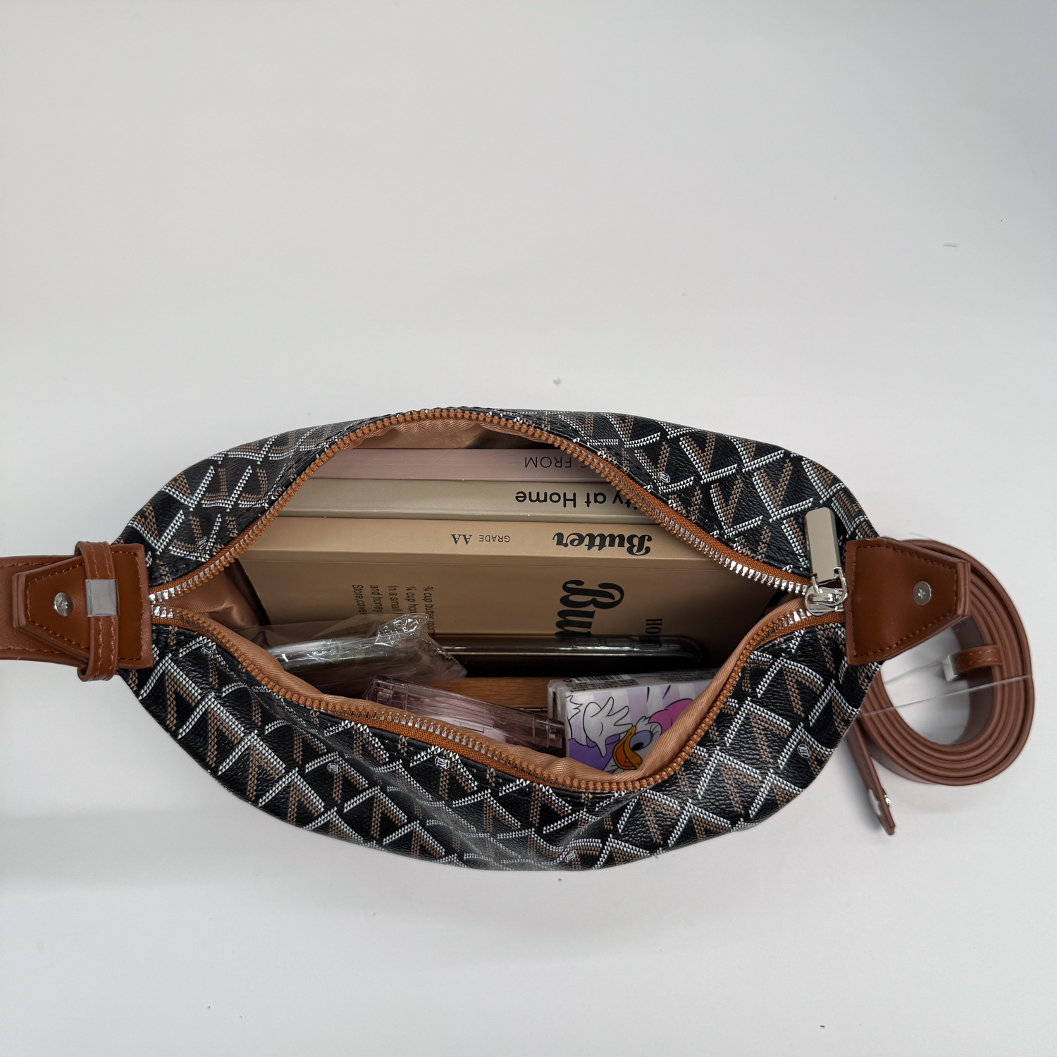 Free Shipping High Value Geometric Pattern Crescent Bag for Women Vintage Hobo Crossbody Bag with Leather Strap
