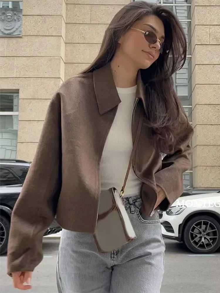 Fashion Brown Zipper Woolen Jacket For Women Elegant Lapel Long Sleeve Short Coats Female Vintage Autumn Lady Street OuterwearT260328