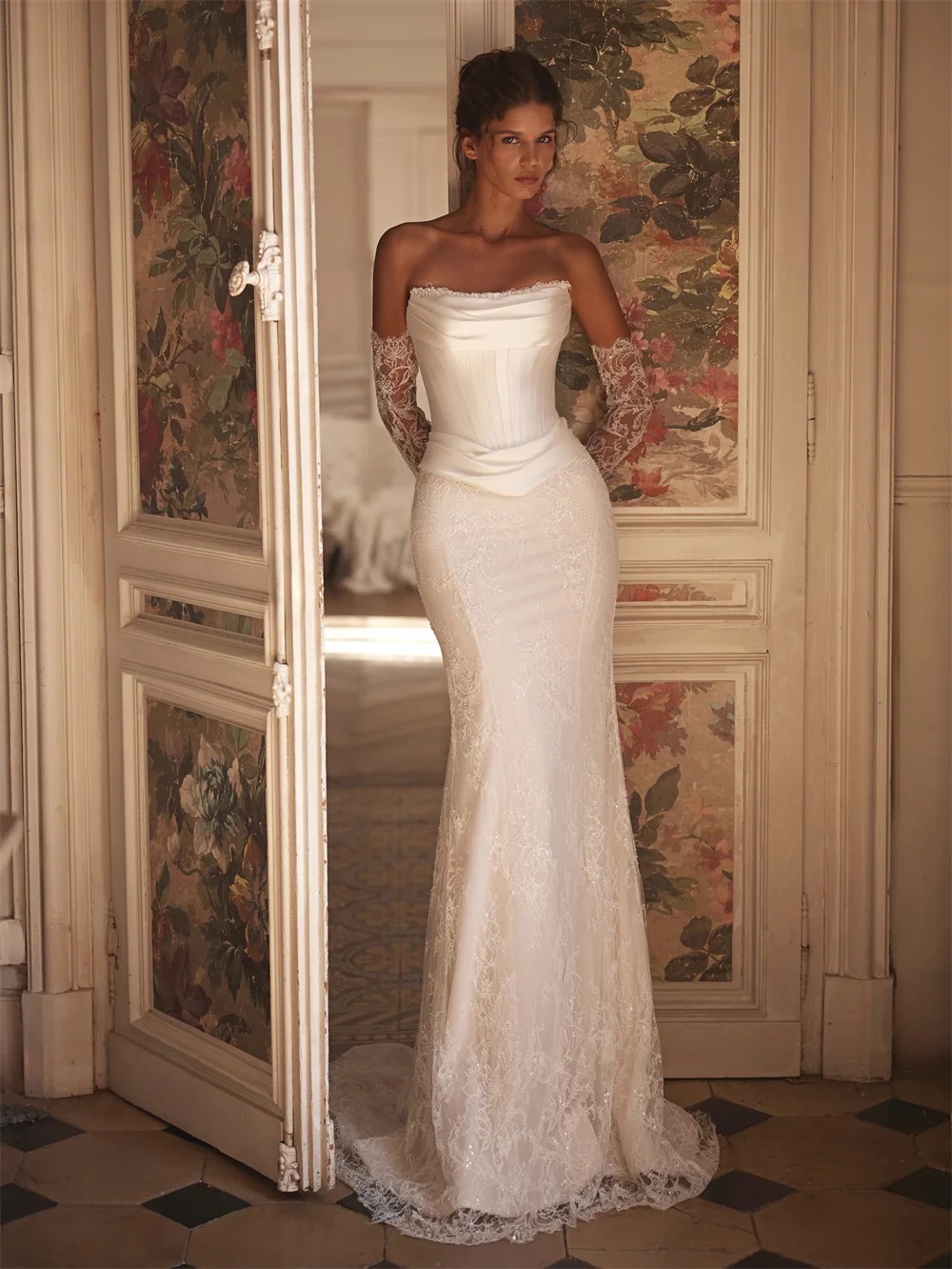 Graceful Mermaid Wedding Dresses Strapless Removable Sleeves Bridal Gown Lace Detachable Train Dress Custom Made