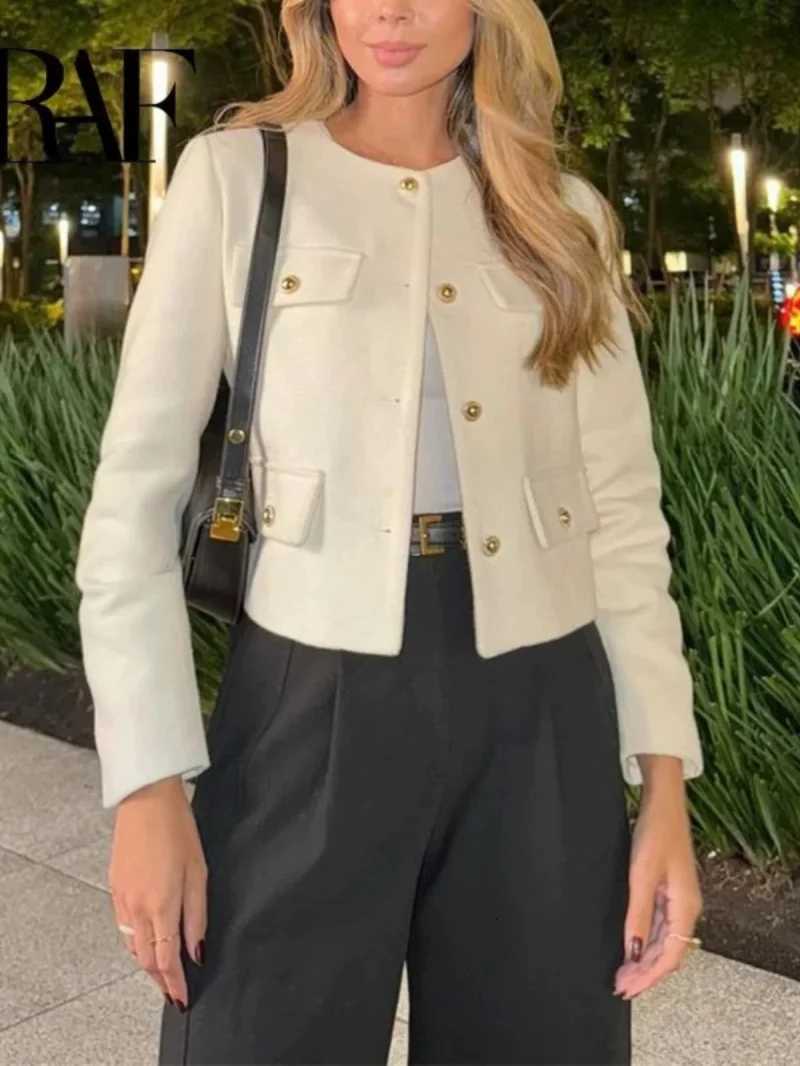 ETJ Autumn/Winter 2025 Womens Basic Jacket Vintage crew neck gold button flip pocket embellishment short coatT260328