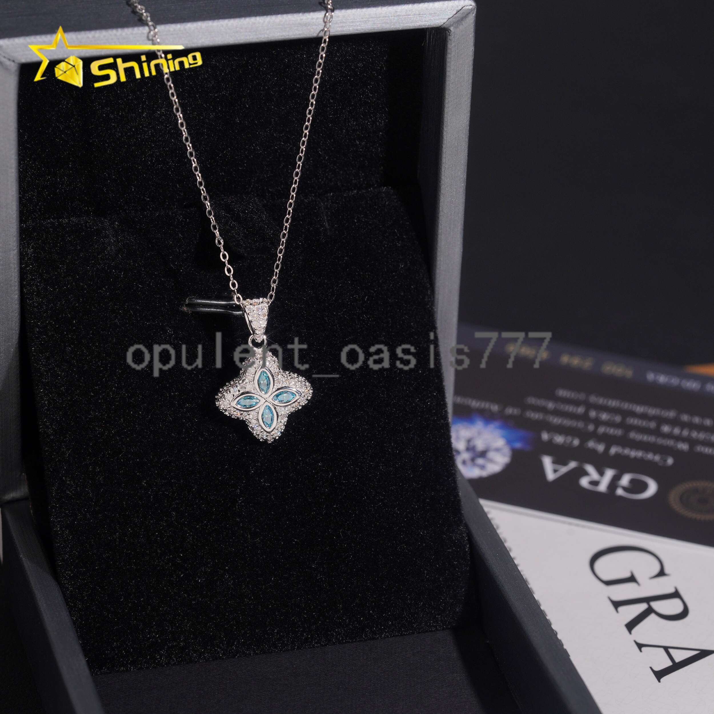 GRA Certificated Iced Out Moissanite Clover Pendant Necklace Fine Jewelry 925 Silver Pendants for Women Necklace