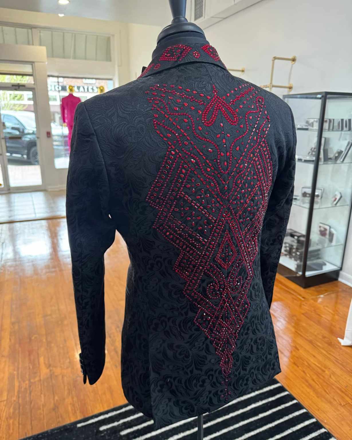 Stunning Jacquard Crystal Men Suits Slim Fit 2 Piece Jacket Pants Peak Lapel Formal Occasion Party Banquet Customized Ropa Hombre