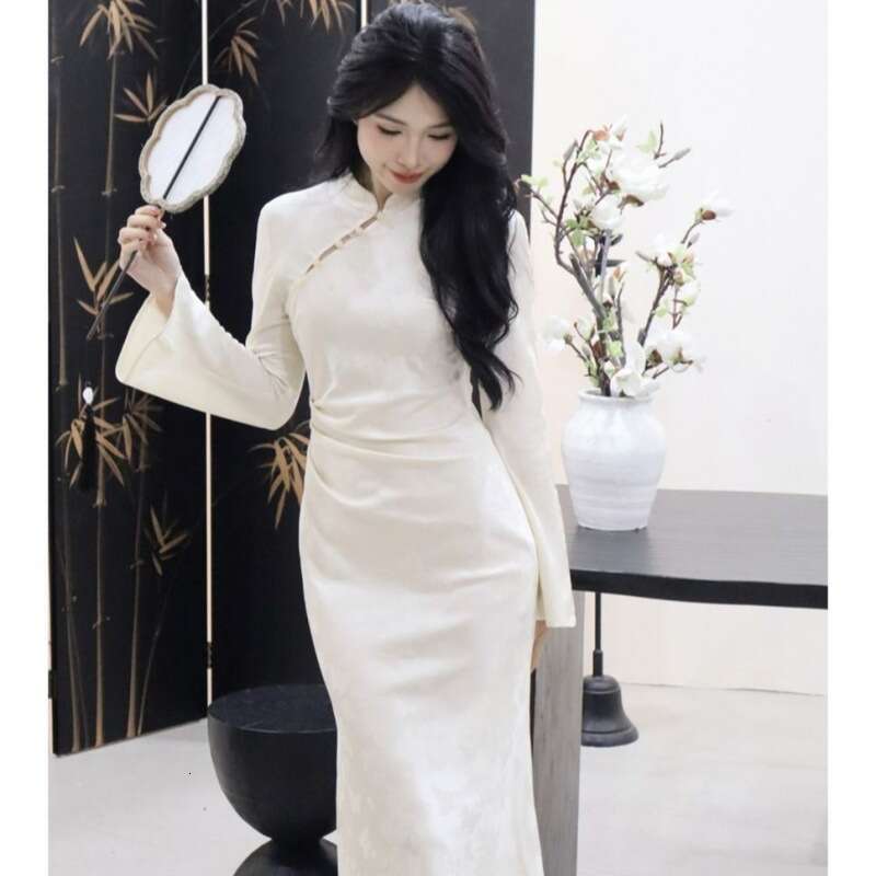 New Chinese Women's Clothing Spring Improved Cheongsam High-End Exquisite Elegant Socialite National Style Purple Button Dress Qipao Hanfu Silk