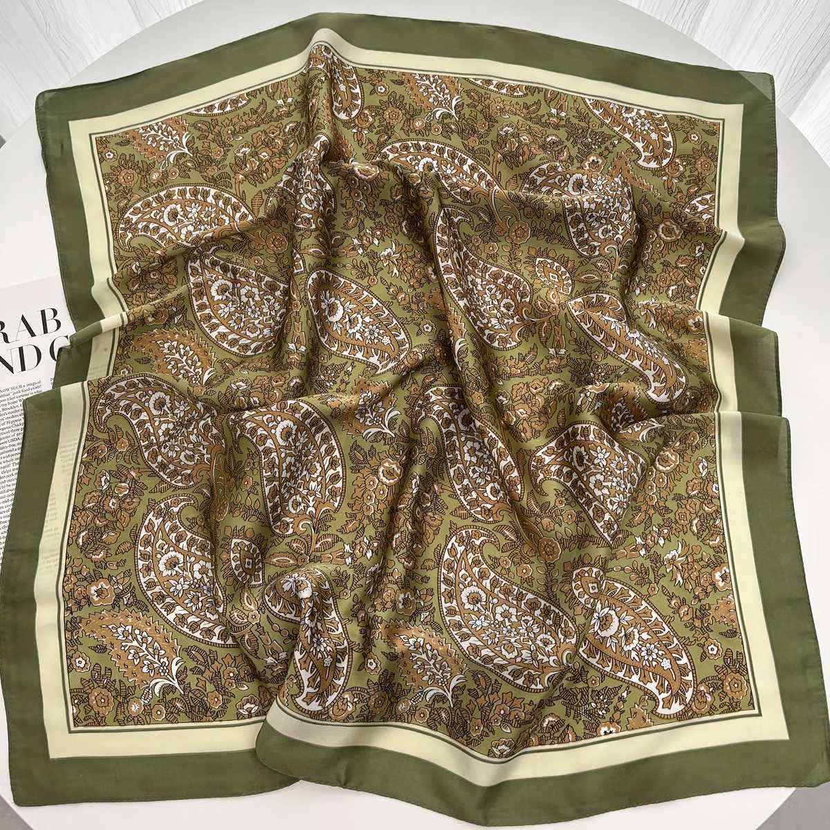 Luxury Design 70cm Satin Square Print Scarf Wen Scarves Bandana Hijab Neckerchief Shawl Kerchief Hair Band Foard Lady X260328