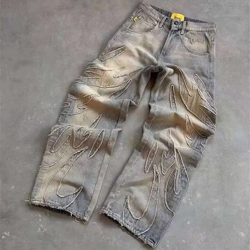 Gothic Retro High Waisted Wide Leg Trousers Y2k Hip Hop Baggy Men's Street Fashion Raw Edge Embroidered Jeans 26Y0330