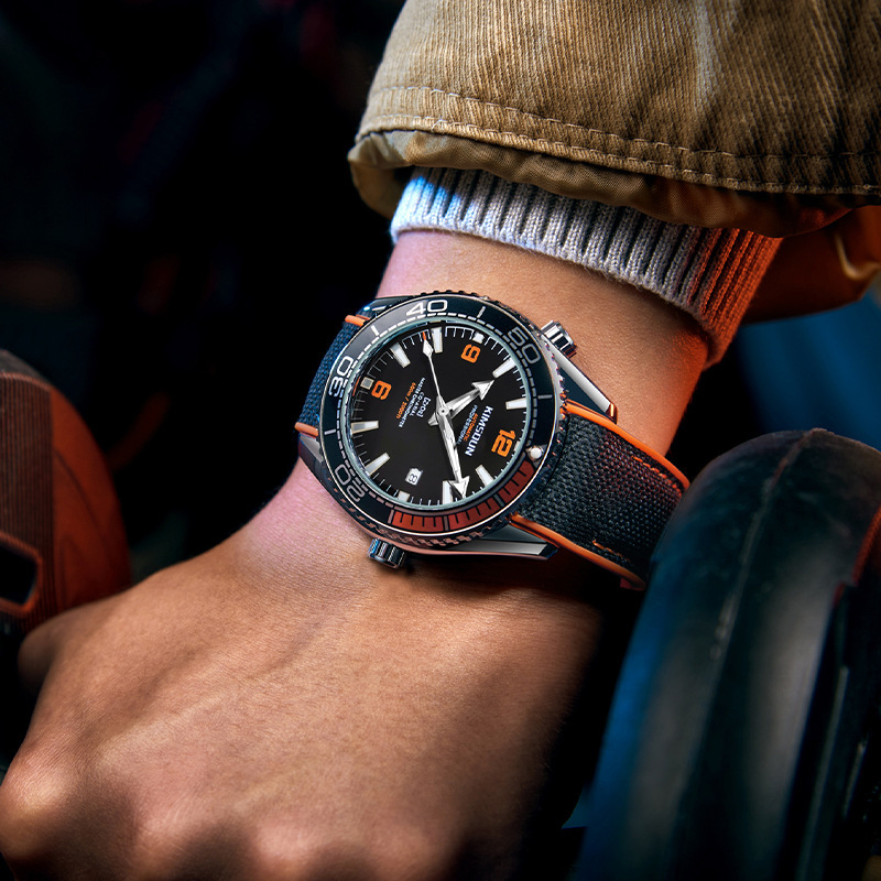 Watches Men Designer Quartz Luxury Fashionable Running Daily Wear Reloj Hombre Homme Montre De Luxe