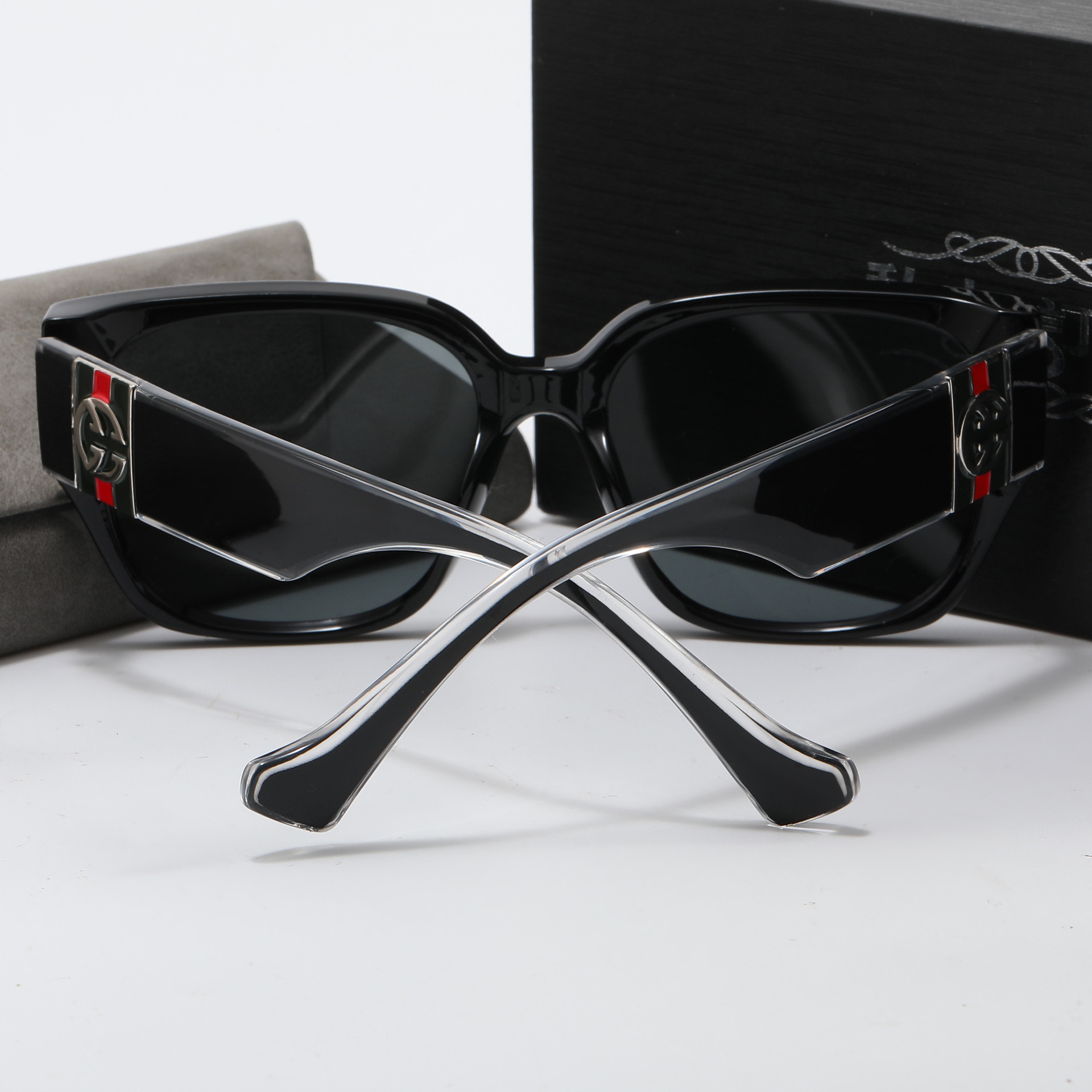 Luxury Brand Designer Sunglasses New Women's Sunglasses For Cross-Border Foreign Trade, Polarized, Uv-Protective, High-End, Suitable For European
