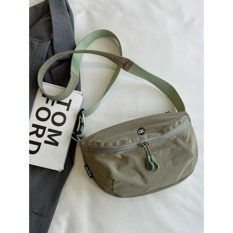 Japanese Style Ultra-Light Waterproof Crossbody Oxford Cloth Unisex Versatile Single Shoulder Nylon Lightweight Practical Saddle Chest Bag
