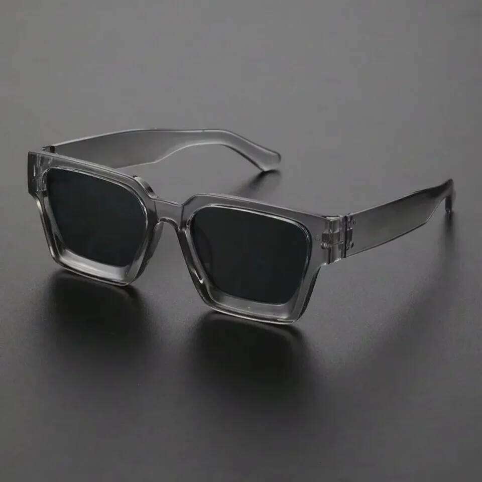 Unisex Plastic Fashion Square Frame Sunglasses For Street Photography And Beach Trips Driving Accessories 26Y0330