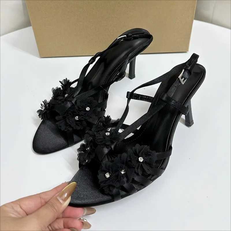 High Heels Women Modern Sandals Elegant Rhinestone Flower Open Toe Sexy Party Wedding Bridal Shoes Narrow Band Office Stilettos Z260330