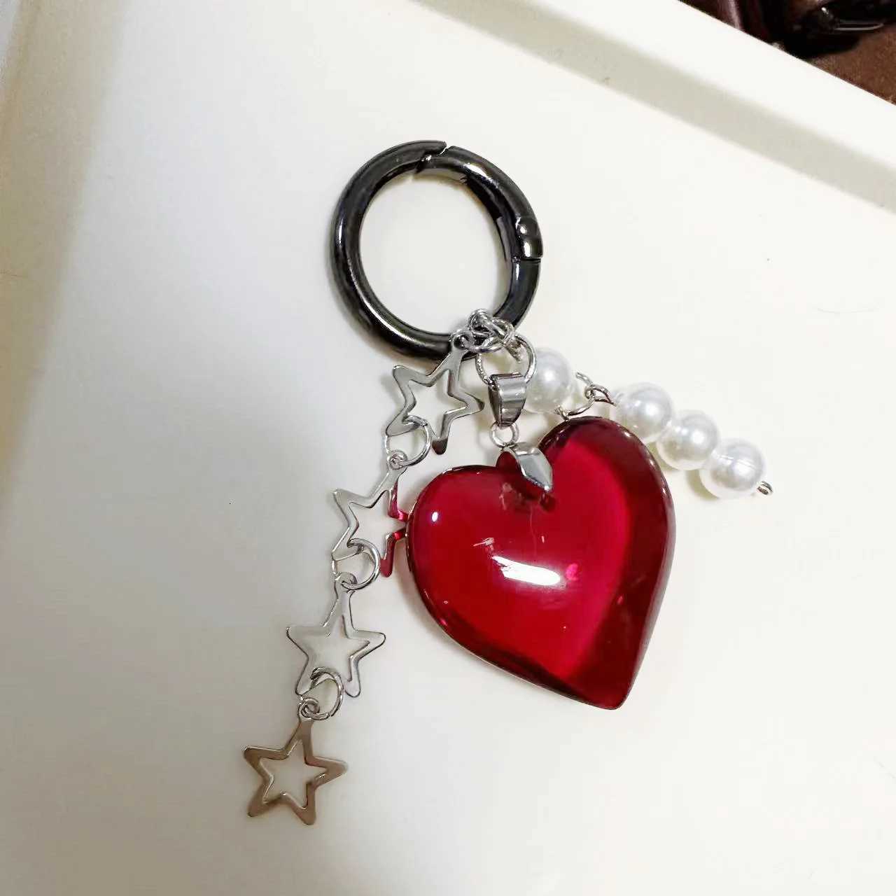 Harajuku Keychain Red Heart Star Backpack Pendant Kawaii Accessories Korean Fashion Charm Pearl Keychain Vintage Jewelry Z260330