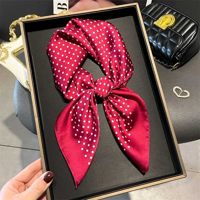 Women Luxury Design Leopard Print Scarf Silk Smooth Scarf Soft Muslim Headband Elegant Square Ribbon Headband Satin Kerchief Z260330