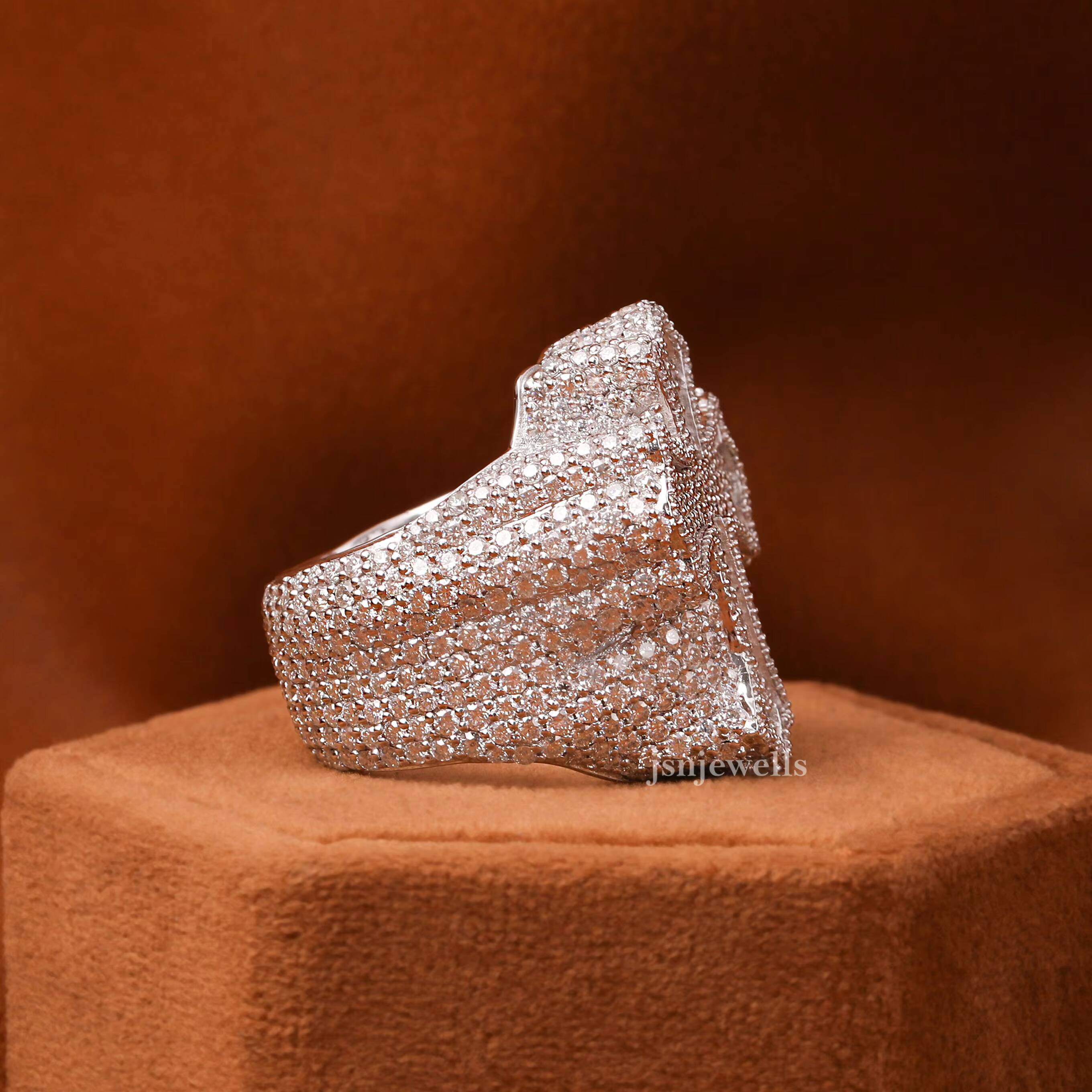 Round Cut Hip Hop Diamond Ring for Mens in 14kt Solid Gold Moissanite Diamond Ring With New Custom Trendy Hip Hop Style