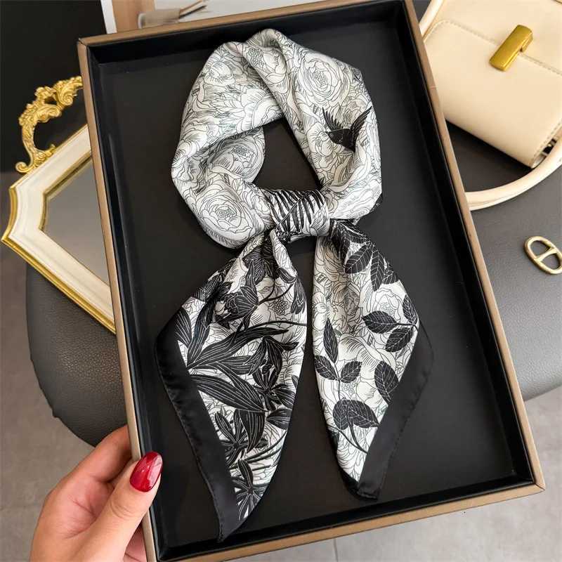 Luxury Print Scarf Women Silk Scarves Square Bandana Hijab Wrap Neckerchief Shawl Kerchief Hair Band Foulard Z260330