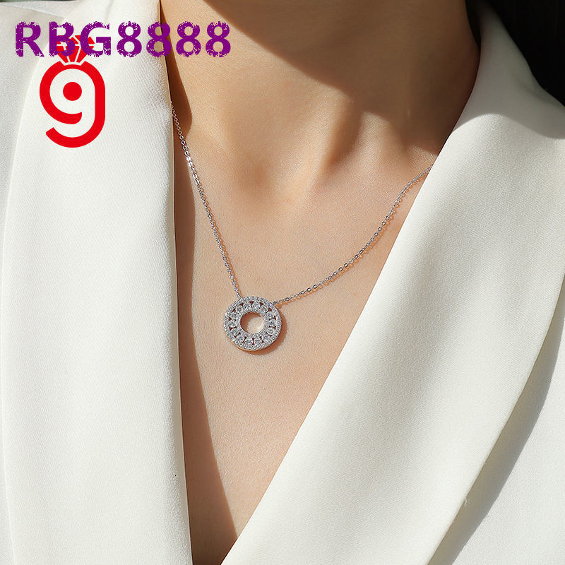 Luxury 925 Sterling Silver Pendant Fine Jewelry Moissanite Choker Trendy Hollow Circle Statement Pendant Women Wedding Necklace