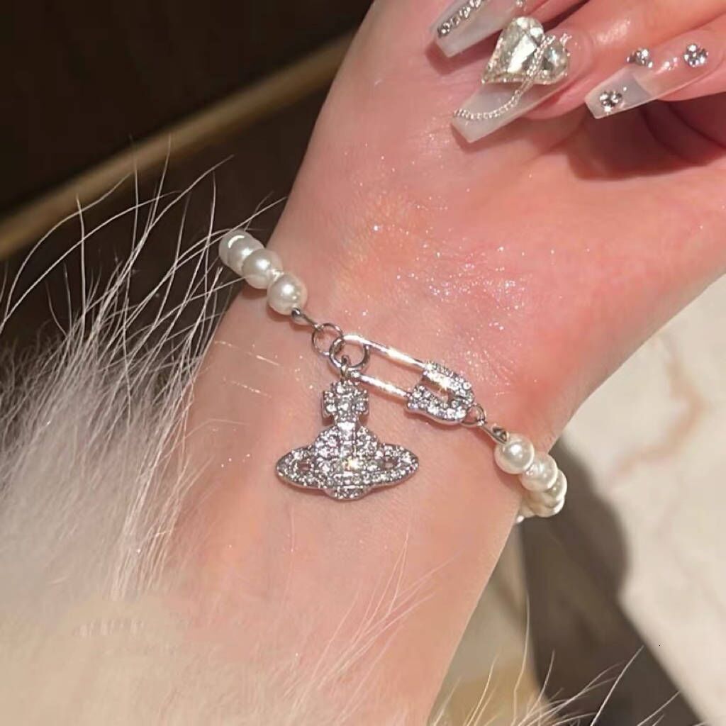 Designer luxury Empress New Style Imitation Pearl Necklace for Women, Niche Geometric Crown Full Diamond Earth Planet Clavicle Chain