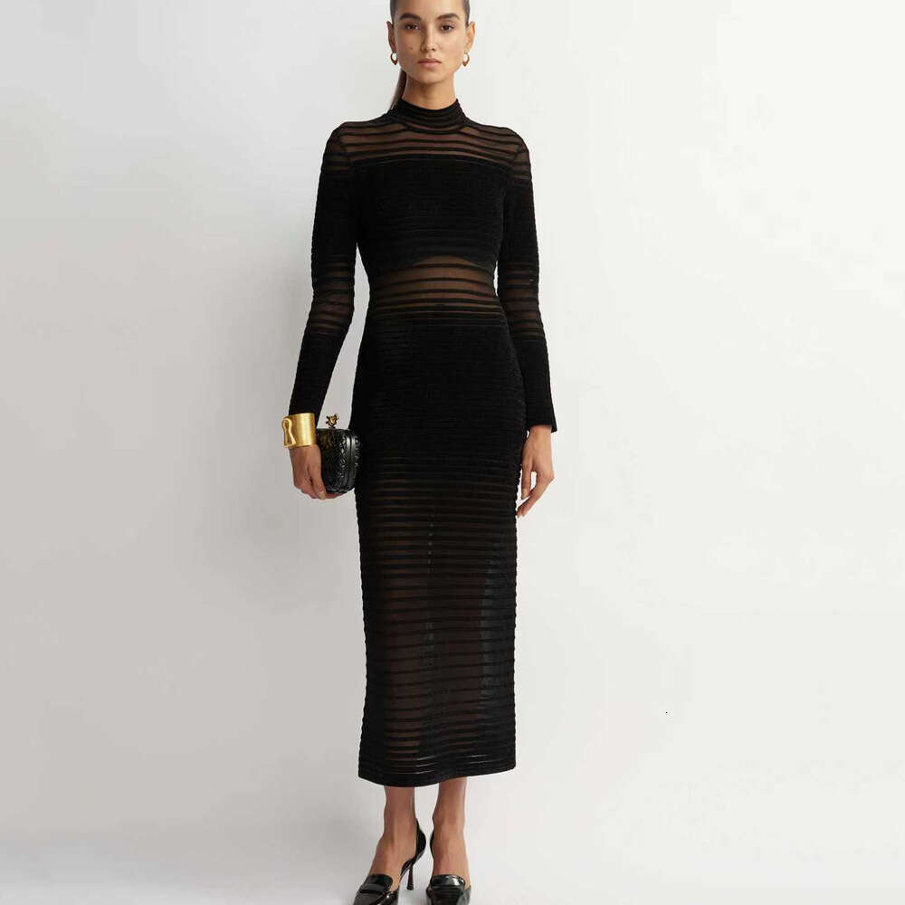 New Spring q26 and Autumn Designer Fashionable and Elegant Fine Yarn Splicing Sexy Long Sleeve Black Knitted Dress