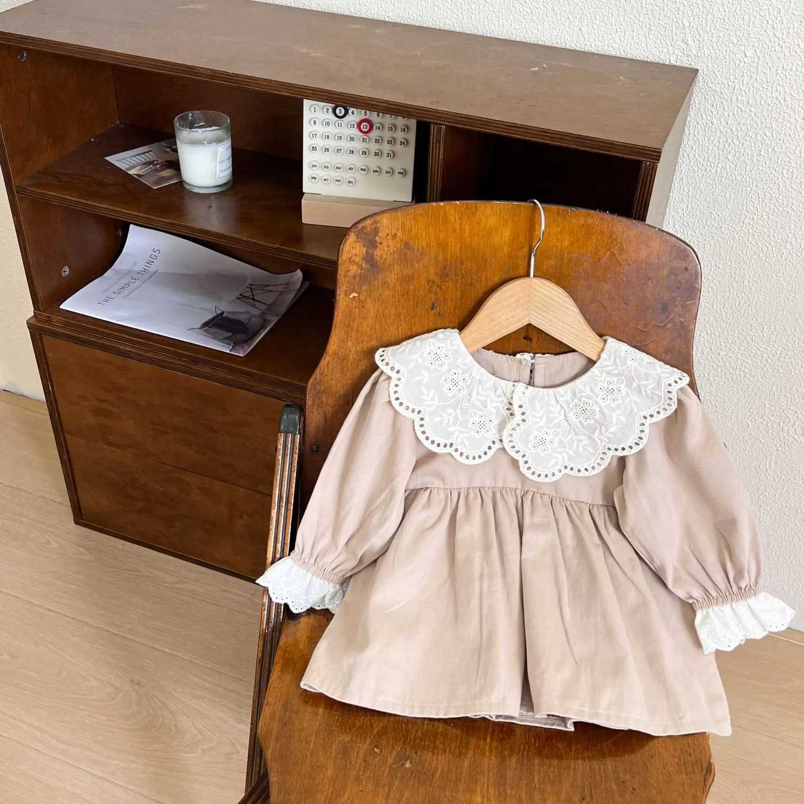 2024 New Girls Autumn Dress Stylish Childrens Autumn College Style Simple Little Girl Baby Princess DressT260330