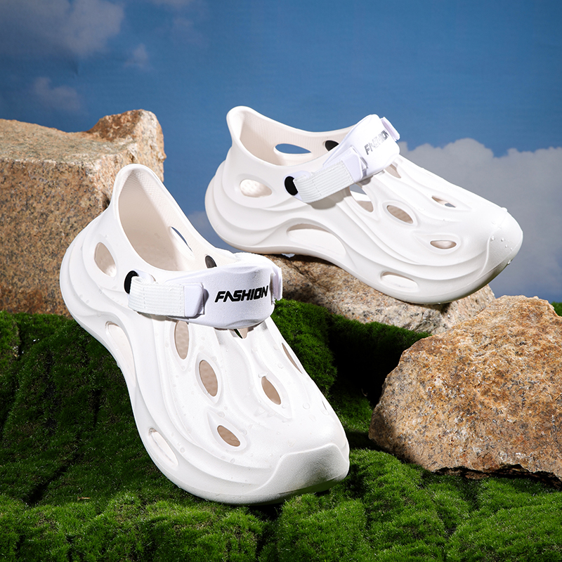 Trendy Casual Sell Well Slippers Lady Gentlemen Sandy Beach Hole Shoes Men Women Breathable And Lightweight Flip-ps