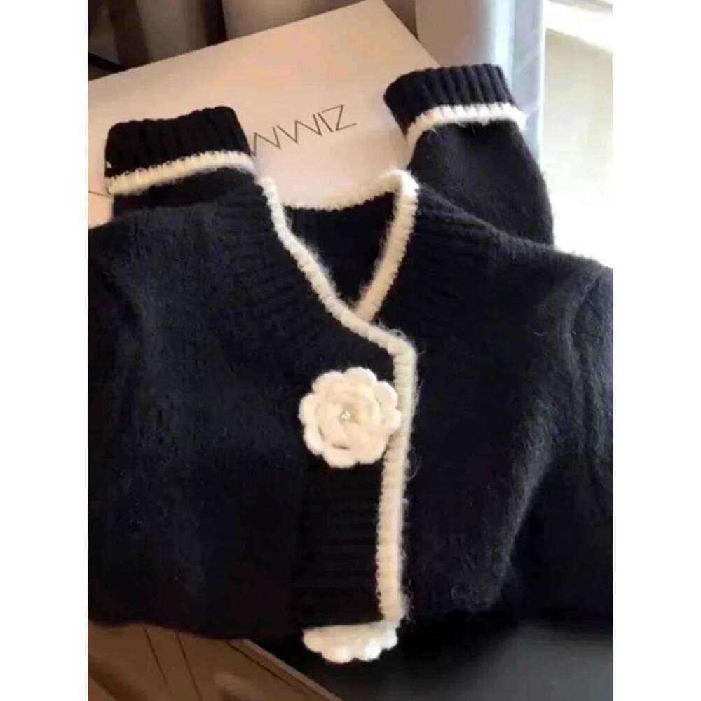 Women's Small Fragrance Style Camellia Sweaters Cardigan Autumn New O-Neck Long-Sleeved Sweater Temperament Knitted Tops