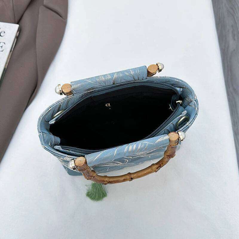 Chinese Embroidery New Chinese Bamboo Knot Handbag Retro Cheongsam Hanfu Single Shoulder Women S Versatile Ethnic Style Cross Body Bag