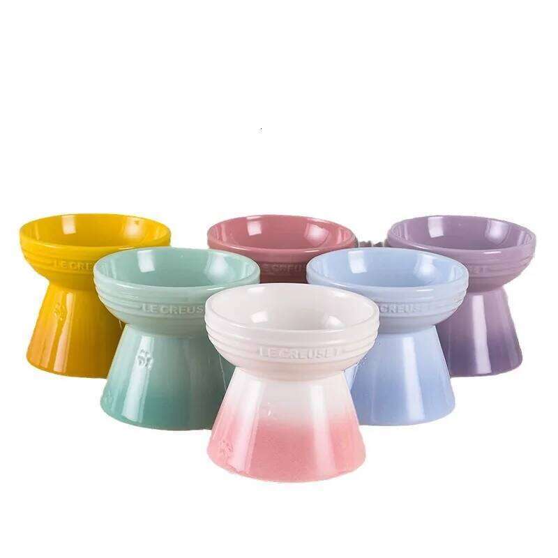 Le Creuset Pet Elevated for Cervical Spine Protection, and Water Bowl, Cat Supplies, Dog Food Bowl 26W0330
