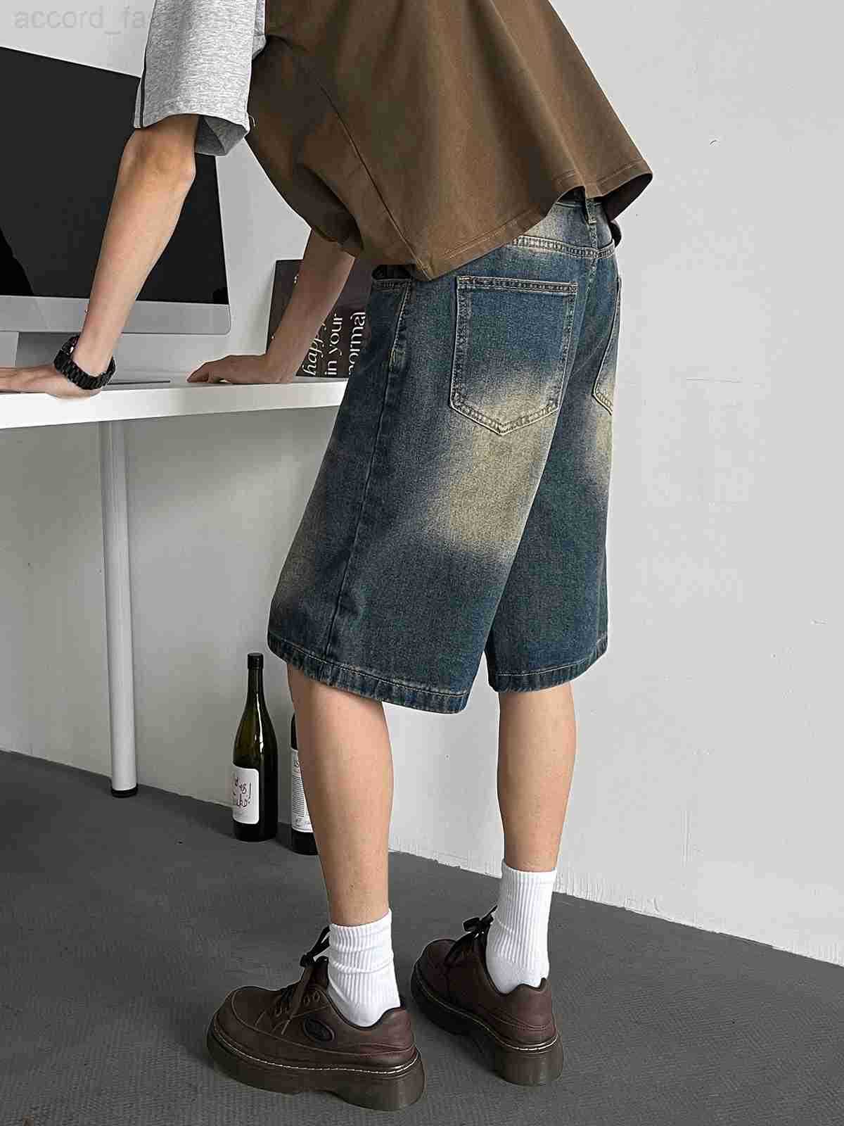 2025 Men Summer Vintage High Waist Denim Shorts Mens Loose Wide-leg Short Pants Male Fashion Pockets Straight Jeans Shorts D533 H260330