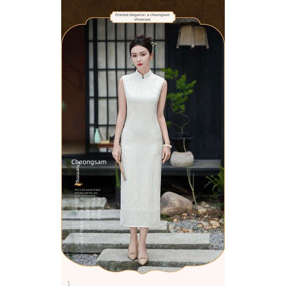 Retro-Style White Stand-Collar Cheongsam Slit, Sleeveless, Refined Elegant, With A Touch Of High-End Luxury Unique Chinese Charm Qipao Hanfu Silk