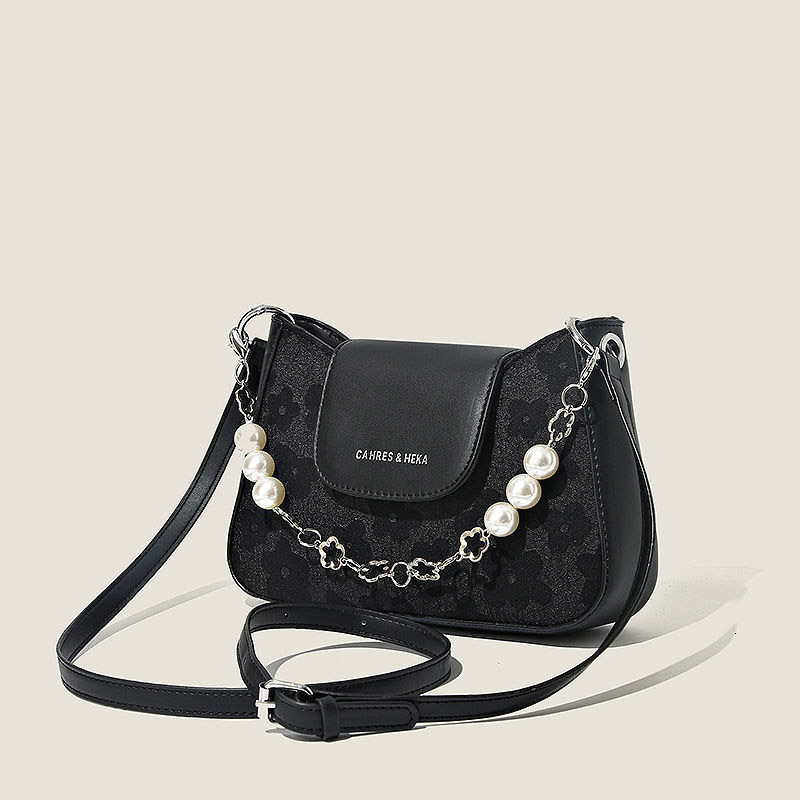high-end small for women, 2025 new autumn and winter ins niche design shoulder underarm bag, crossbody bag