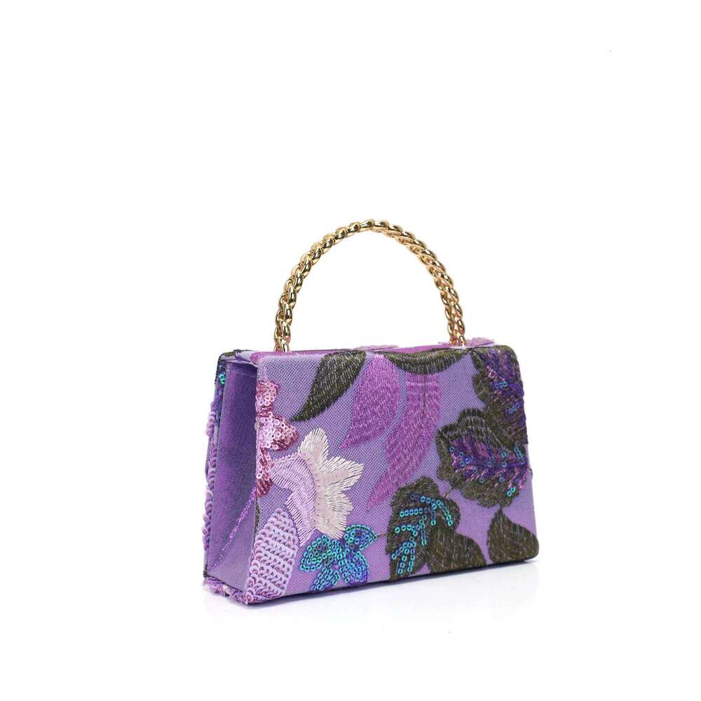 Chinese Embroidery New Arrival Bucket Design Random Women S Floral Pattern Clutch Bag Purple Color Sequines Women Evening Bags Envelope Clutch Bags