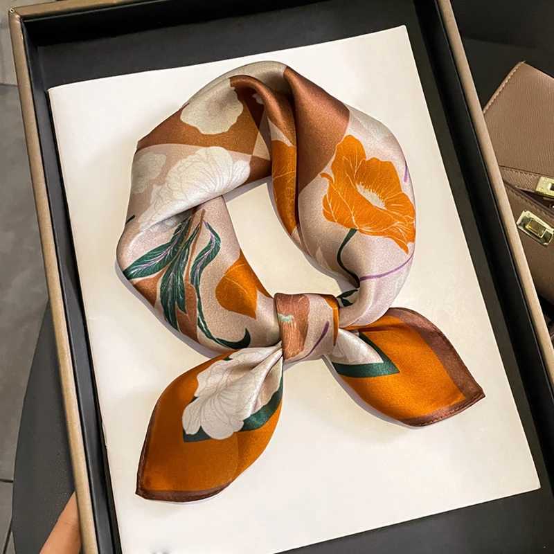 Fashion 100 Real Silk Scarf 53cm Square Bandelet Womens Silk Temperament Small Scarf Neck Decorative Wrap Printed Scarves Z260330